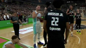 Prijateljska utakmica Slovenije i Njemačke u sjeni sukoba Bonge i Dončića