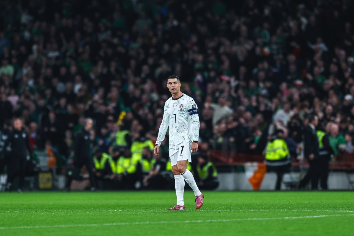 Legendarni Englez žestoko "nagazio" FIFA-u nakon odluke o suspenziji Cristiana Ronalda!