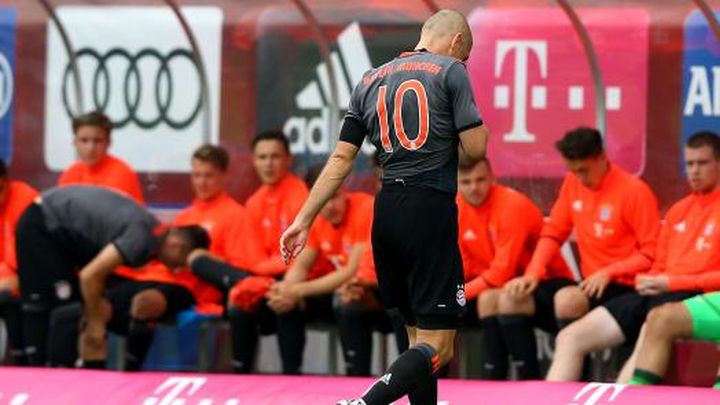Bavarci otkrili koliko će Robben odsustvovati s terena