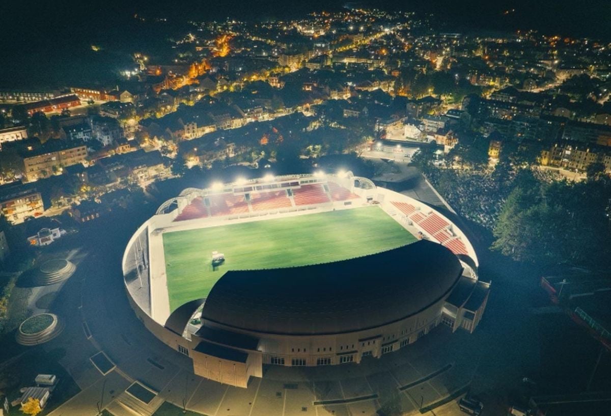 Vrijedilo je čekati, izgleda kao u bajci: Fudbalski biser u srcu Balkana obasjali i reflektori