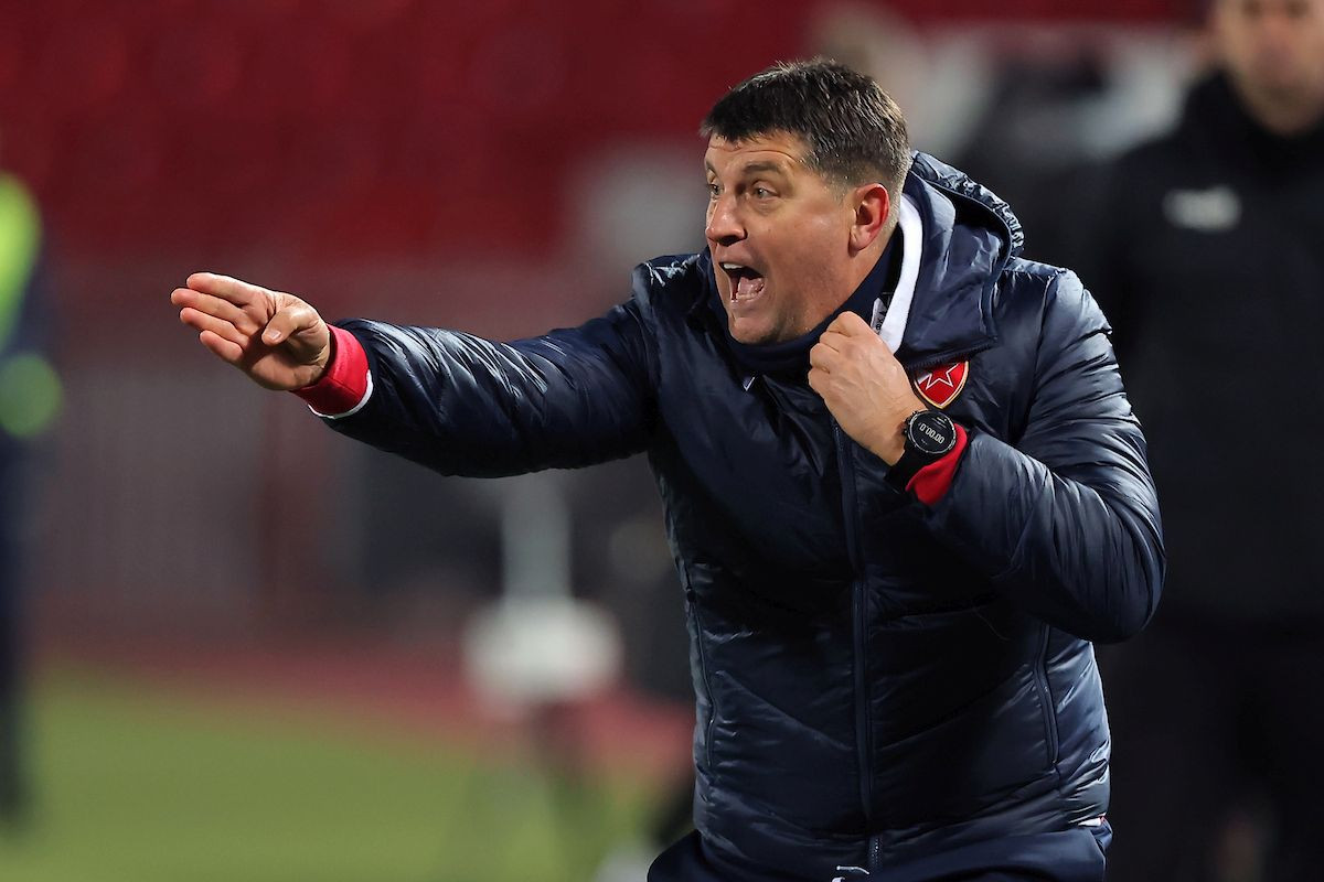Vladan Milojević upropastio derbi velikim ispadom: "Seljačko i nepismeno govedo"