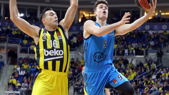Fenerbahce poslije produžetka pobijedio berlinsku Albu