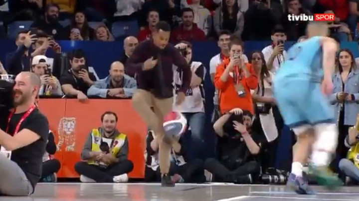 Robinho se pojavio na turskom All Staru i ukrao show