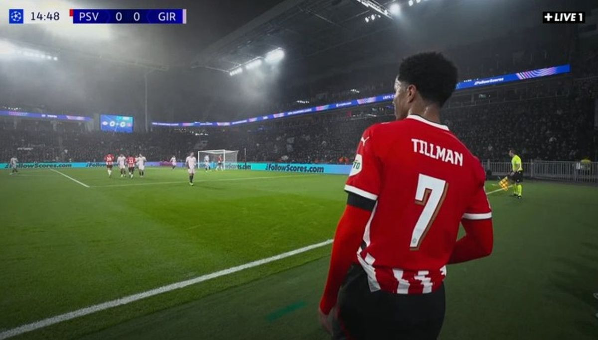 Asistencija za pamćenje: Tillman iz auta namjestio gol za vodstvo PSV-a!