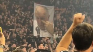 Grobari u transu, pobjeda se slavi, a onda se na jugu 'pojavio' Željko Obradović!