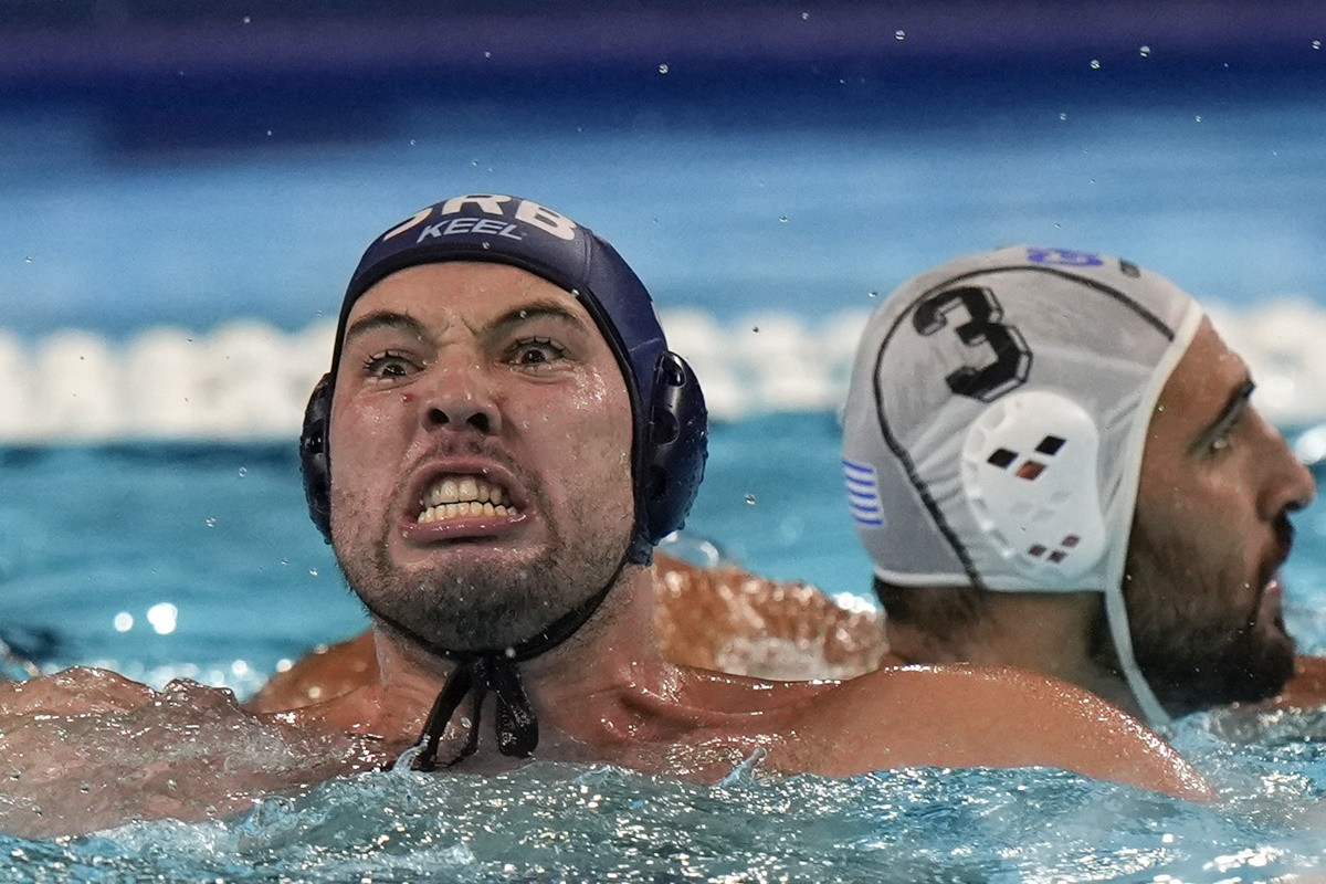 Pet sekundi do kraja Grčka poravnala, ali Srbija zatim pravi neviđeno i plasira se u polufinale! Pet sekundi do kraja Grčka poravnala, ali Srbija zatim pravi neviđeno i plasira se u polufinale!