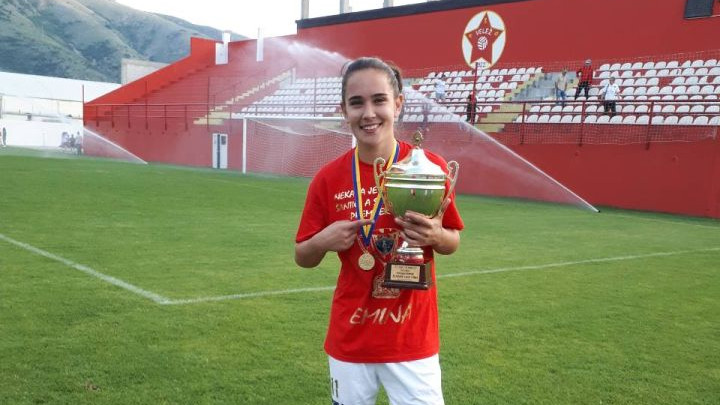 "Nije neobično da djevojka igra fudbal, ja živim za ovaj sport"