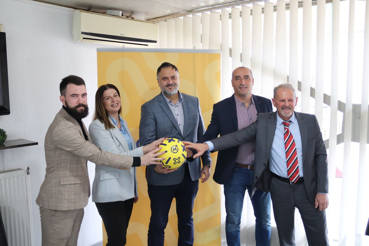 Najbolji uz najbolje: Snažna podrška za „Derventa Mozzart futsal“ turnir Najbolji uz najbolje: Snažna podrška za „Derventa Mozzart futsal“ turnir
