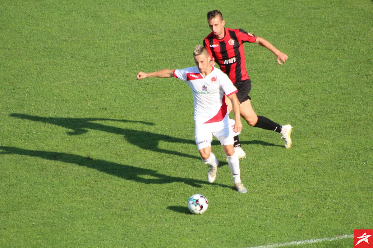 Mladost - Olimpik: Gol 'sa zvukom sirene' Mladost - Olimpik: Gol 'sa zvukom sirene'