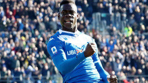 Balotelli spreman da pješke ide iz Turske za Italiju: "Odmah bi krenuo ako treba"