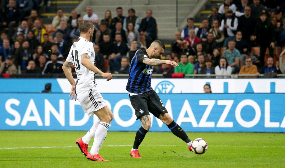 Inter dogovorio prodaju Icardija, ali on odbija da ode