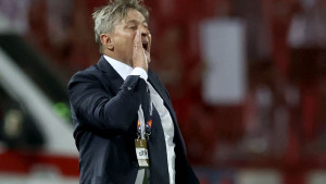 Orlovi sletjeli na čuveni stadion, čeka ih grotlo, a Piksi ne želi igrati fudbal