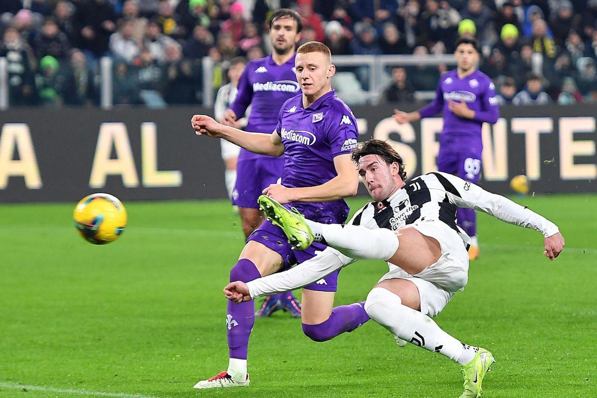 Dušan Vlahović potpuno raskrinkan, ono što želi napraviti donosi mu šut-kartu iz Juventusa Dušan Vlahović potpuno raskrinkan, ono što želi napraviti donosi mu šut-kartu iz Juventusa