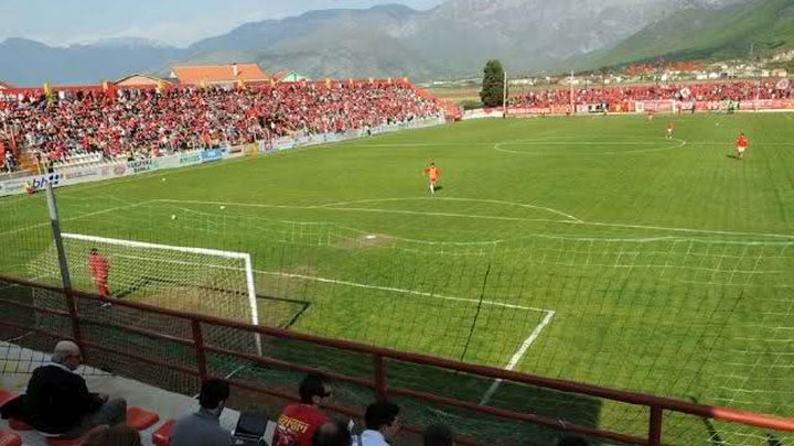 Održan sastanak UO FK Velež, navijača i prijatelja kluba
