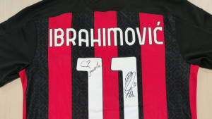 Još jedna svjetska zvijezda poslala Mozzartu dres – Ibrahimović za Gavrilovu pobjedu!