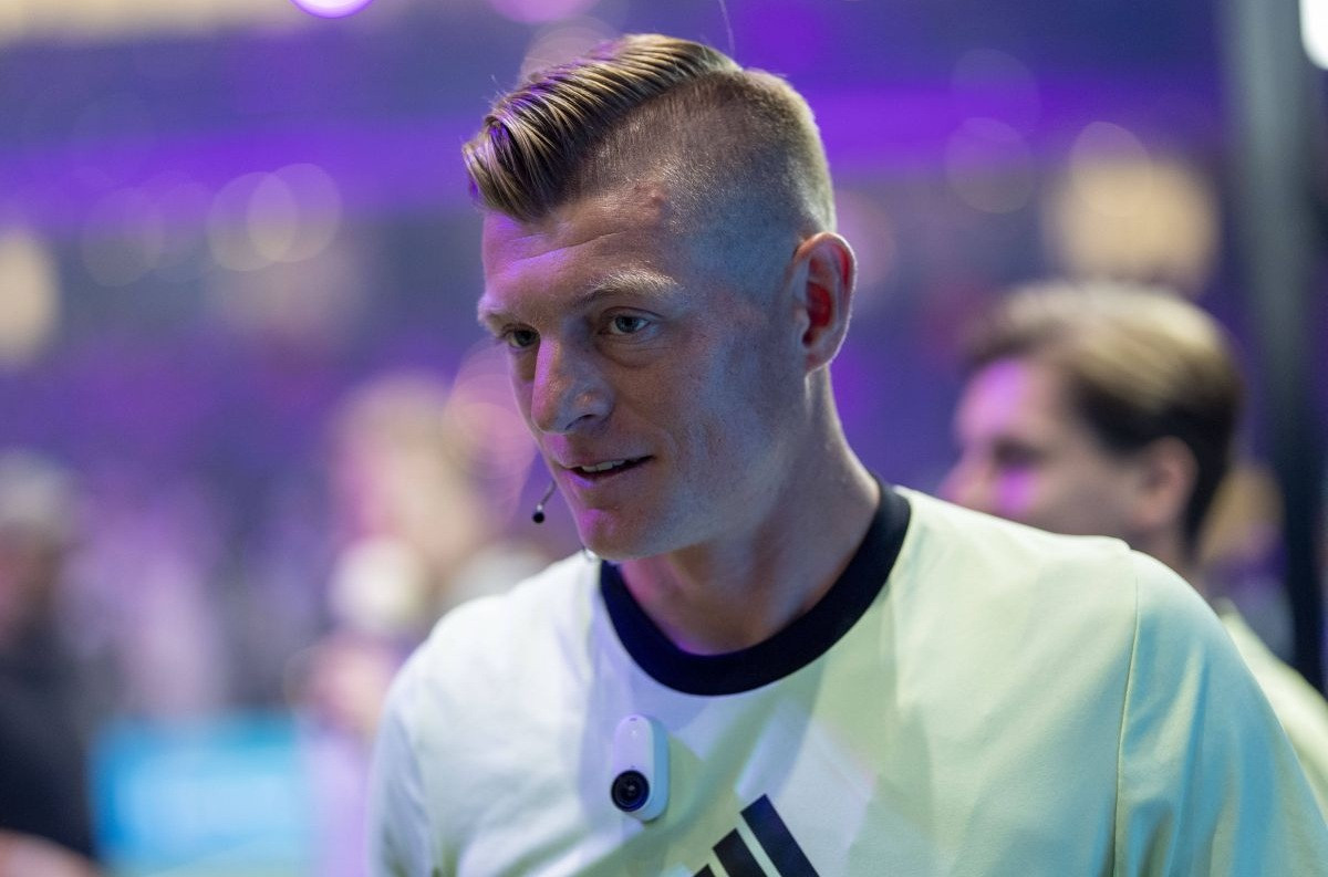 Toni Kroos otkrio skrivene detalje iz svlačionice Reala: "Mnogi to ne znaju" Toni Kroos otkrio skrivene detalje iz svlačionice Reala: "Mnogi to ne znaju"