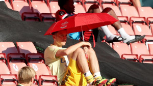 Zbog klauzule lojalnosti Arsenal Ozilu isplatio malo bogatstvo 