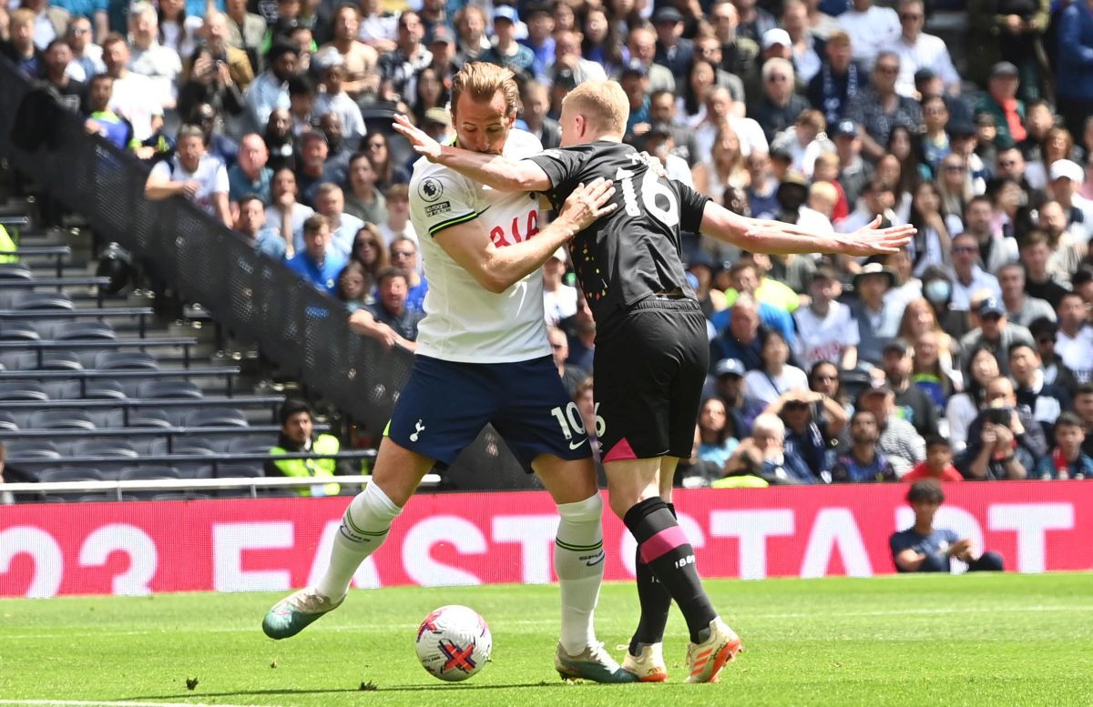 Katastrofa Tottenhama: Domaći poraz za kraj, evropska takmičenja ostaju pusti san Katastrofa Tottenhama: Domaći poraz za kraj, evropska takmičenja ostaju pusti san