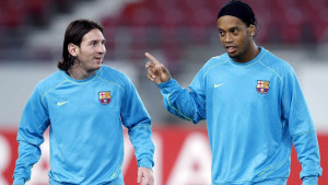 Messi nije očekivao takvu izjavu Ronaldinha nakon što su ga izviždali navijači PSG-a
