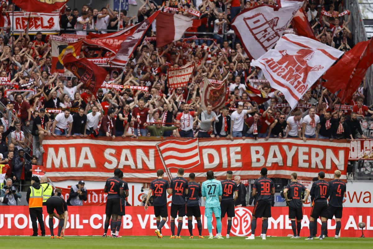 Na kraju utakmice u Mainzu nastala je fotografija koja najbolje prikazuje trenutno stanje Bayerna