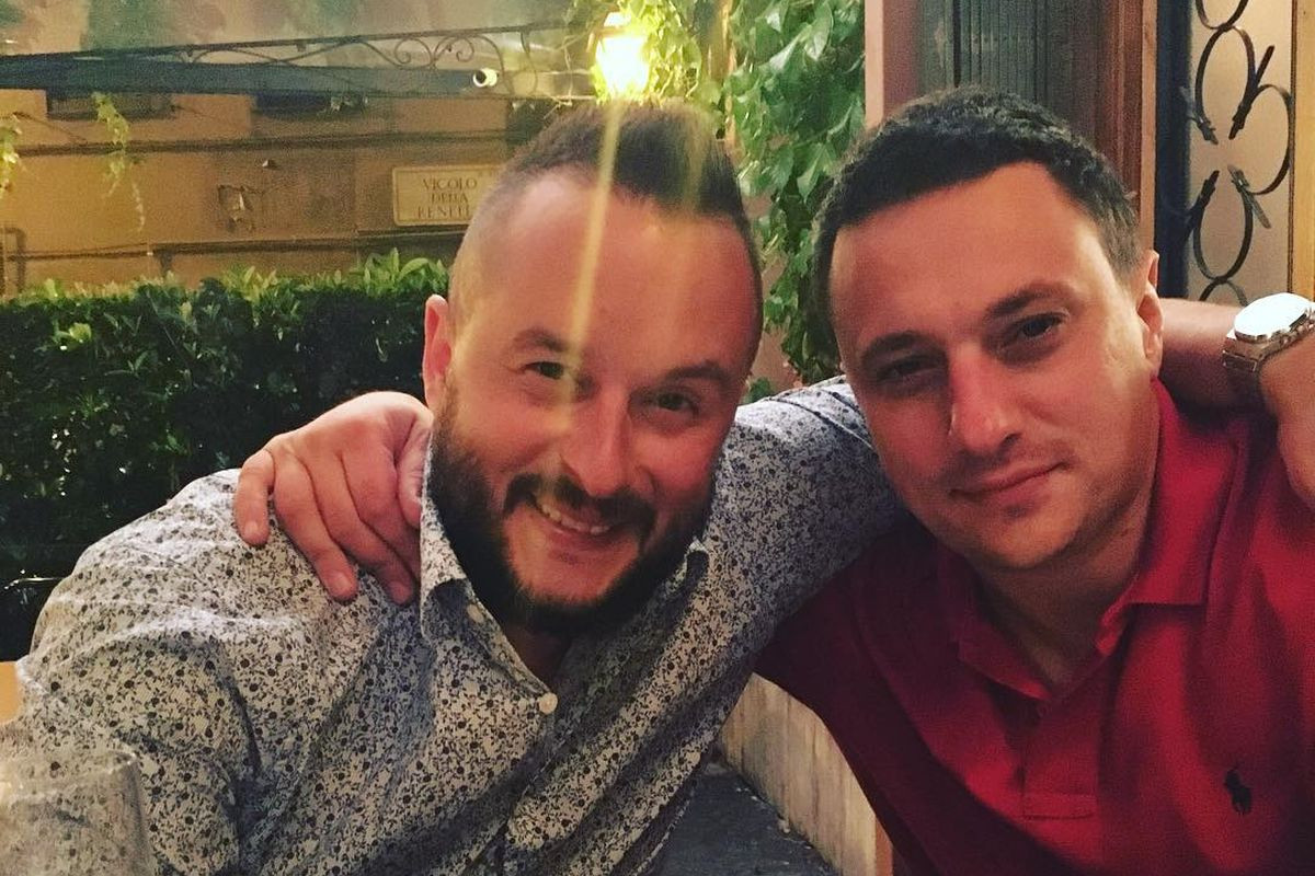 Poznati voditelj Ivan Ivanović prozvao Piksija zbog sastava, Rade Bogdanović 'pokidao' komentarom Poznati voditelj Ivan Ivanović prozvao Piksija zbog sastava, Rade Bogdanović 'pokidao' komentarom