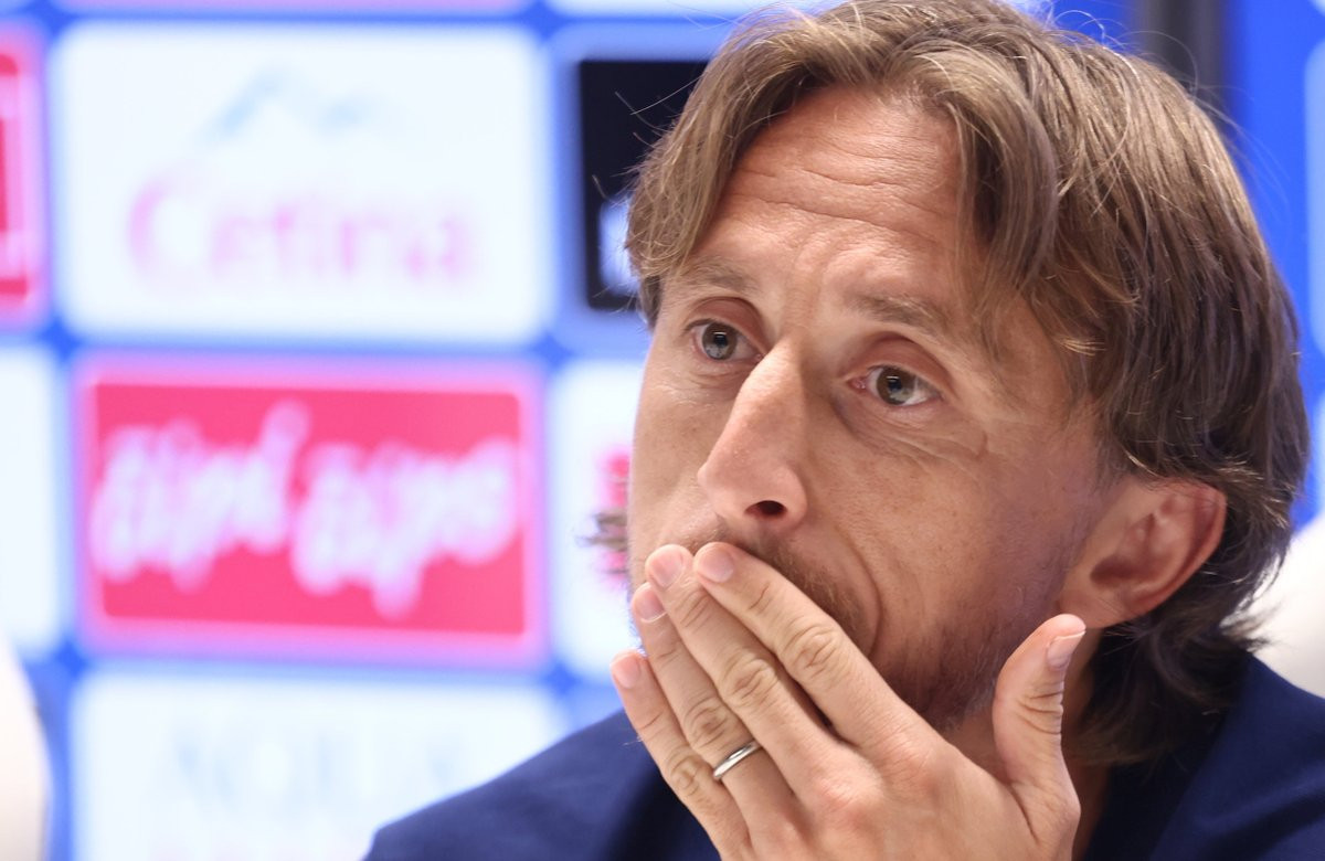 Otac Bosanac, majka Hrvatica! Modrić ne može da prežali što "zvijer" nije izabrala Vatrene: "Šteta" Otac Bosanac, majka Hrvatica! Modrić ne može da prežali što "zvijer" nije izabrala Vatrene: "Šteta"