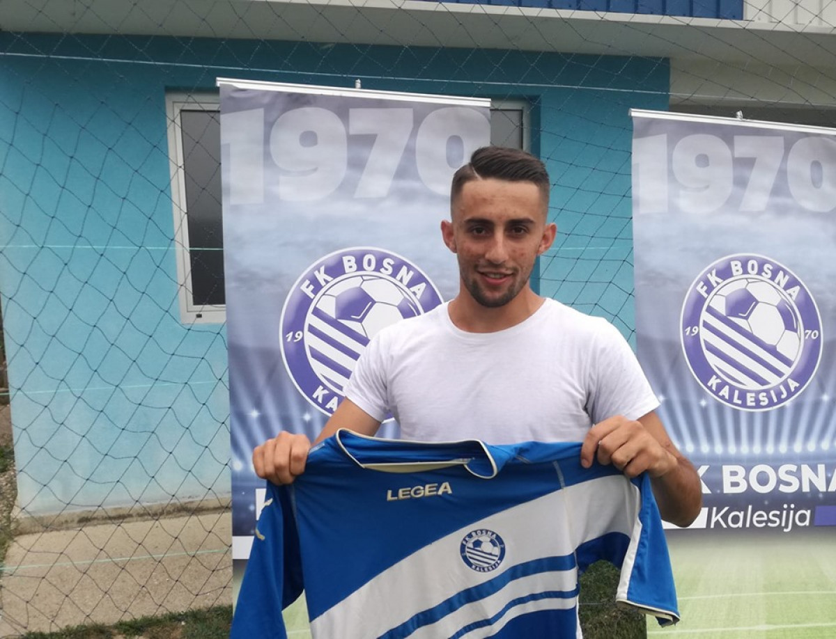 Safet Mujkić ponovo u dresu FK Bosna Kalesija Safet Mujkić ponovo u dresu FK Bosna Kalesija