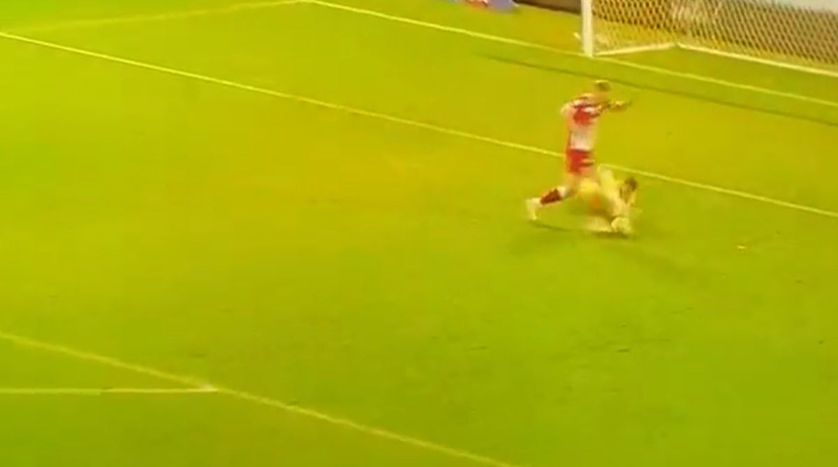 Golmane, dragi golmane, šta uradi? Komedija, cirkus - gol iz Engleske je (ne)stvaran! Golmane, dragi golmane, šta uradi? Komedija, cirkus - gol iz Engleske je (ne)stvaran!