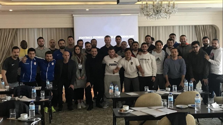 Šarić, Ćosić i Mustafović na seminaru u Istanbulu Šarić, Ćosić i Mustafović na seminaru u Istanbulu