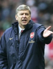 Wenger: Ostajem trener Arsenala