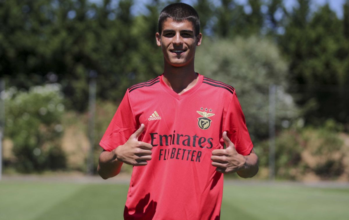 Benfica "pobijedila" Inter i Juventus: Mladi Bugarin stigao u Lisabon