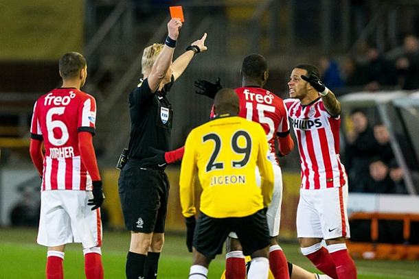 Holandski Savez poništio crveni karton fudbaleru PSV-a