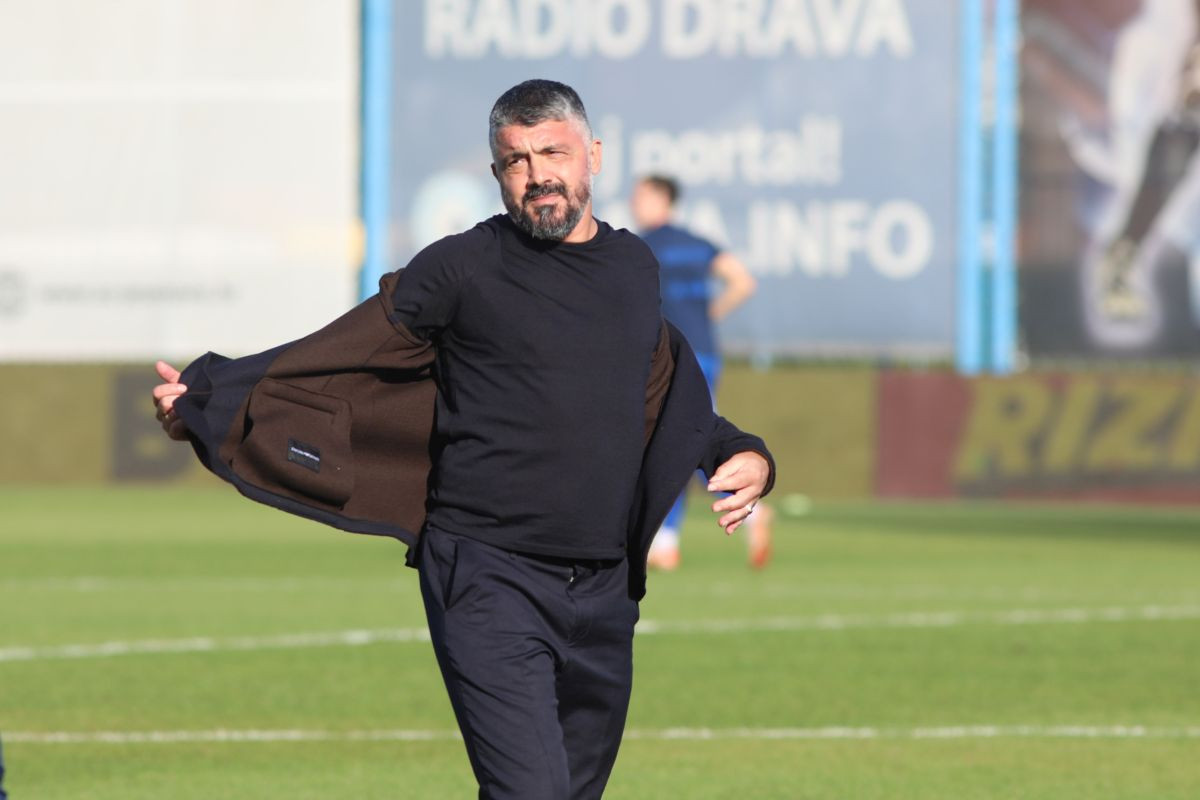 Metode kažnjavanja kakve samo ima Gennaro Gattuso: Igrač Hajduka platio ozbiljan ceh zbog reakcije Metode kažnjavanja kakve samo ima Gennaro Gattuso: Igrač Hajduka platio ozbiljan ceh zbog reakcije