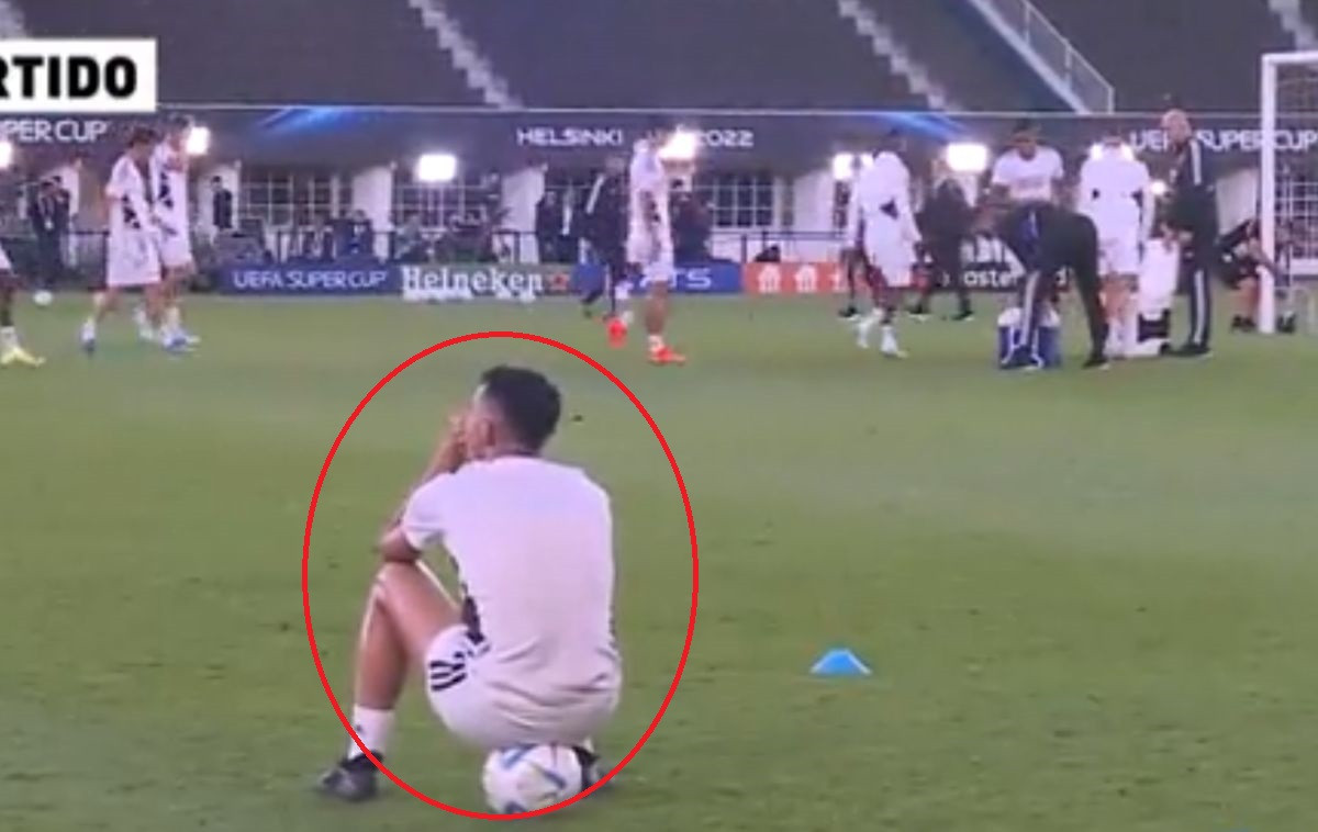 Svi treniraju, a jedan sjedi na lopti s očima punih suza: Ancelotti javno ponizio igrača Reala!