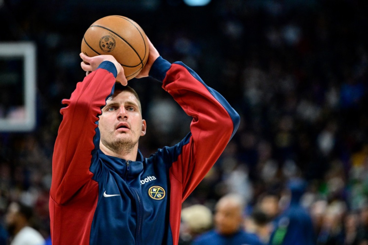 Nikola Jokić ponovo pomjera granice: Brutalan triple-double u rekordnom vremenu! Nikola Jokić ponovo pomjera granice: Brutalan triple-double u rekordnom vremenu!
