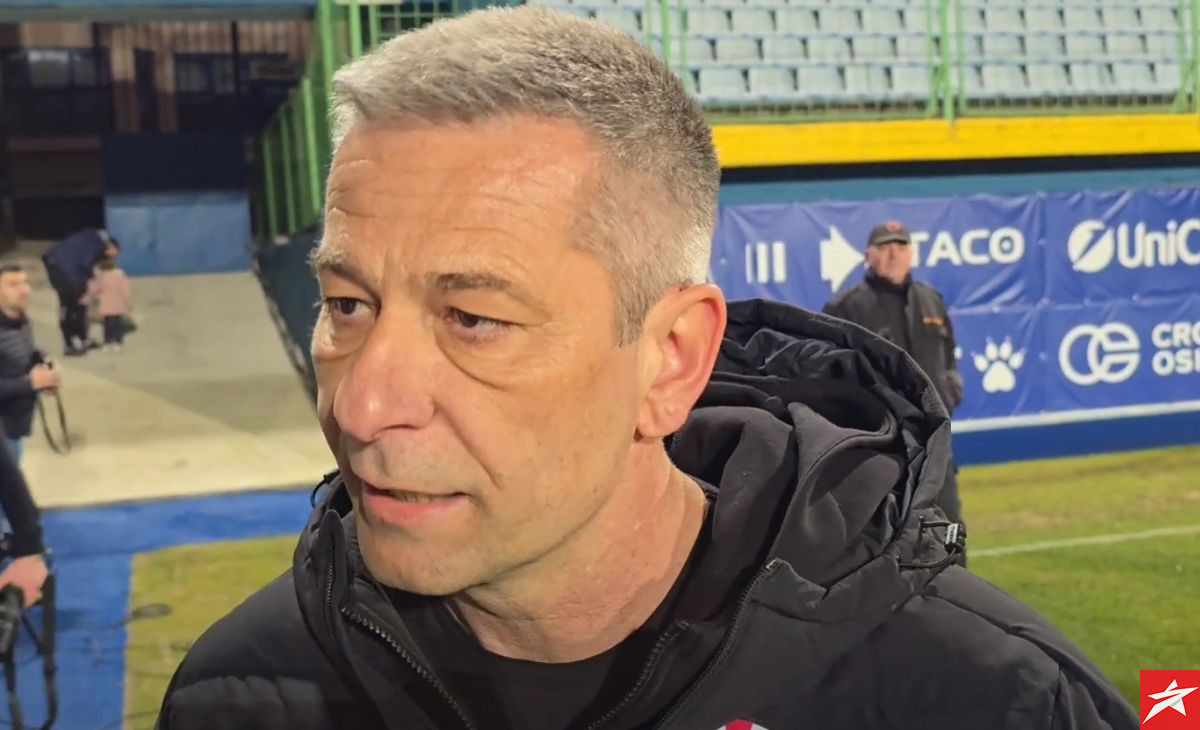 Dean Klafurić odmah podigao glas: "Navijači, ne vrijeđajte igrače!" Dean Klafurić odmah podigao glas: "Navijači, ne vrijeđajte igrače!"