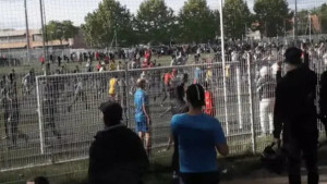 Francuzi u šoku jer je u "crvenoj zoni" odigrana  utakmica pred gledateljima