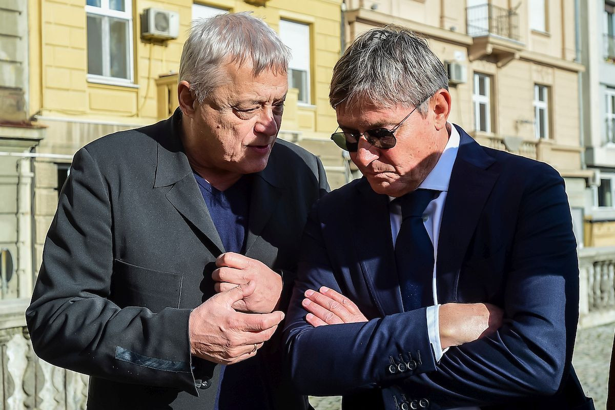 Piksi će na stub srama ako ovaj čovjek više ne bude igrao za Srbiju: "Lično sam mu rekao da..." Piksi će na stub srama ako ovaj čovjek više ne bude igrao za Srbiju: "Lično sam mu rekao da..."