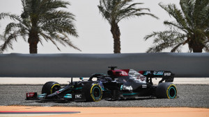 Hamilton se nije proslavio na testiranju u Bahreinu