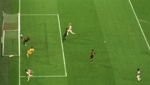 Van Dijk može mirno da spava: Fabinho na nestvaran način spasio gol Liverpoola