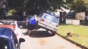 Neki novi ''sport" u testiranju snage: Strongmeni u akciji, surova kazna za "parking papke"