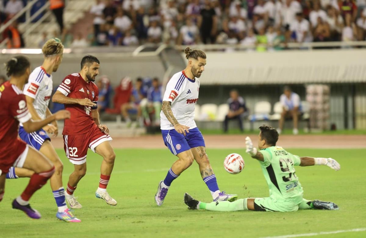 Hajduk doveo najveće pojačanje, zaradio 800.000 eura, dobio Dinamo, ali nije moglo bez tuge! Hajduk doveo najveće pojačanje, zaradio 800.000 eura, dobio Dinamo, ali nije moglo bez tuge!