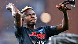 Očajnički pokušaj da ga zadrže: Napoli objavio javno izvinjenje Osimhenu!