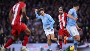 Manchester City lako izašao na kraj sa Sheffieldom, Aston Villu penal spasio teškog kiksa