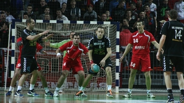 Rukometaši Čelika počinju s pripremama Rukometaši Čelika počinju s pripremama
