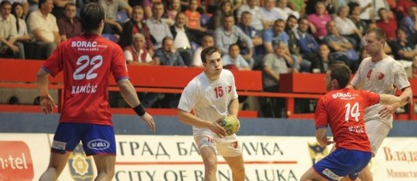 Borac ubjedljiv protiv Bese