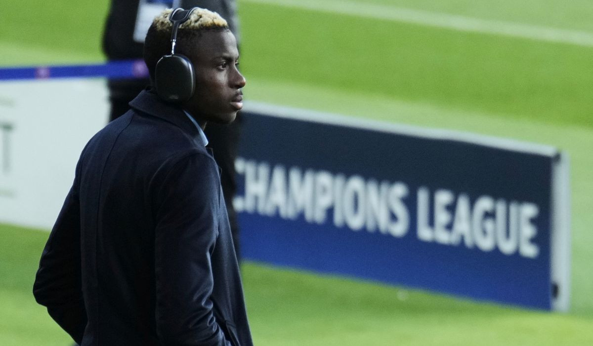 Osimhen spremio najveći šok ovog ljeta, ne ide u PSG, takav izbor novog kluba niko nije očekivao Osimhen spremio najveći šok ovog ljeta, ne ide u PSG, takav izbor novog kluba niko nije očekivao