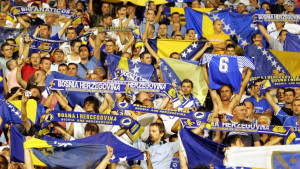 "Poljem se širi miris ljiljana" odjekuje stadionom