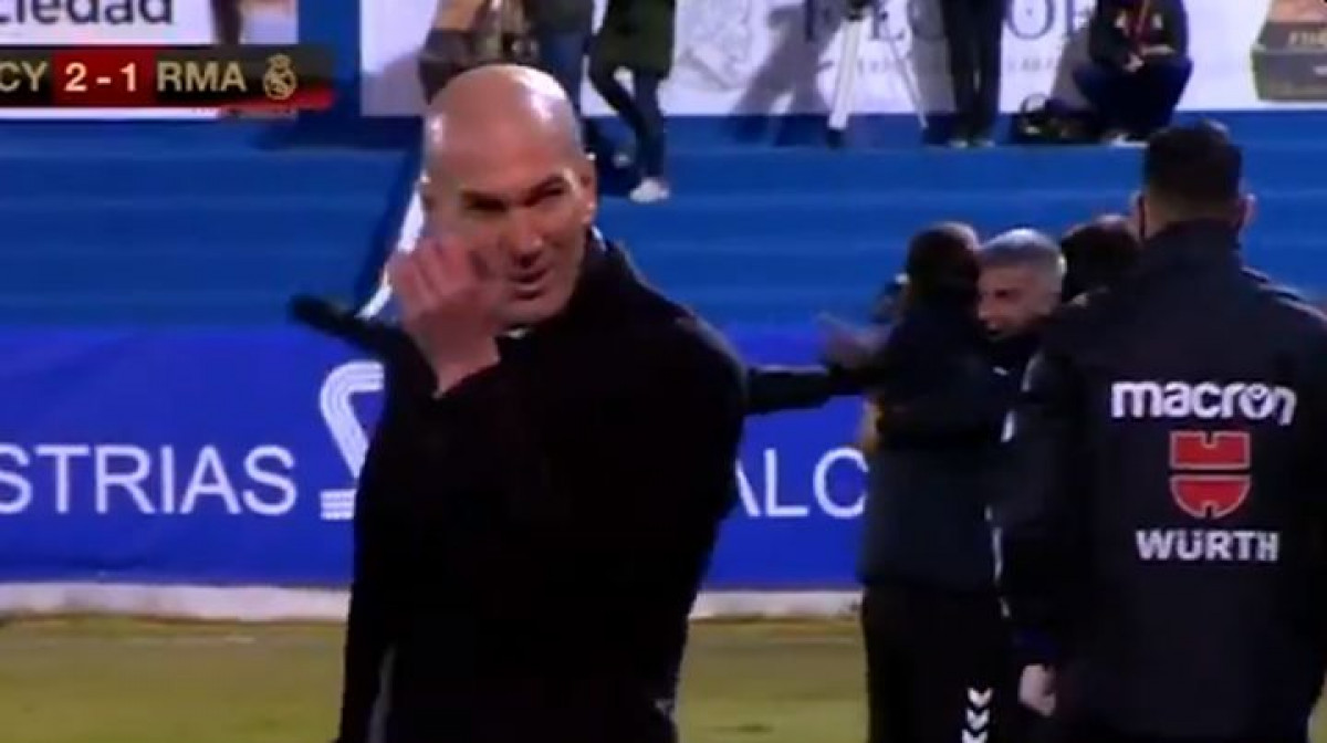 Kamere snimile reakciju Zidanea nakon gola trećeligaša Alcoyana