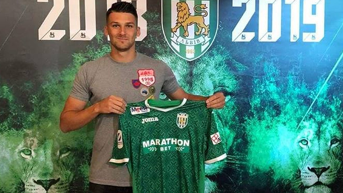 Adi Mehremić i zvanično promijenio klub